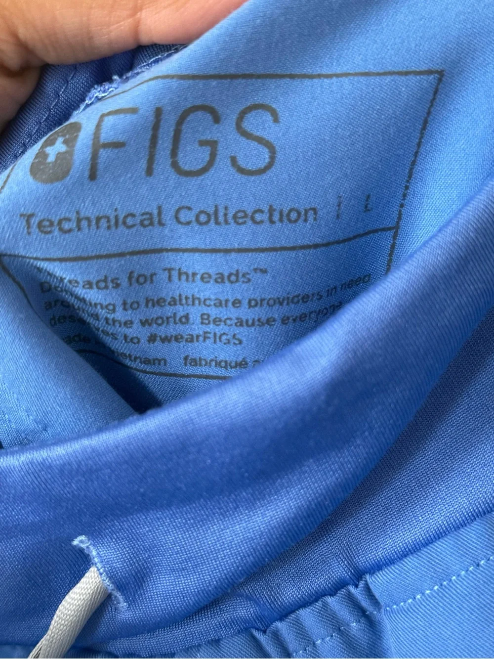 FIGS Yola High-Rise Slim Scrub Pant Ceil Blue Drawstring Scrub Pants L